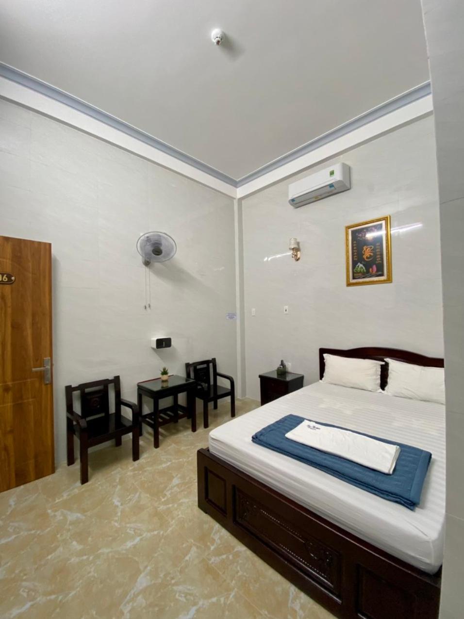 Nha Nghi Duy Tan Motel 140 Nguyen Du 0353007568 Quảng Ngãi Exterior photo