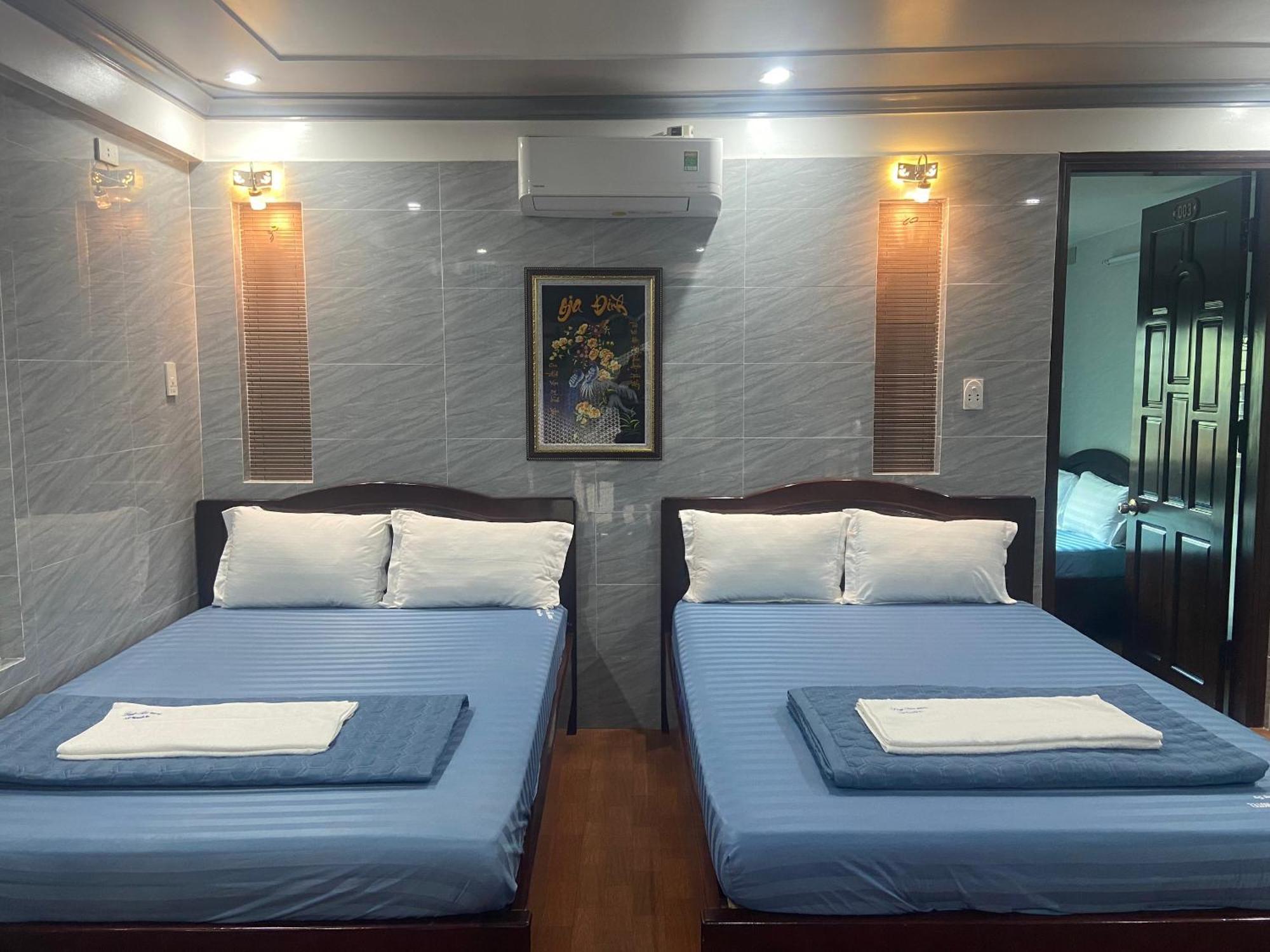 Nha Nghi Duy Tan Motel 140 Nguyen Du 0353007568 Quảng Ngãi Exterior photo